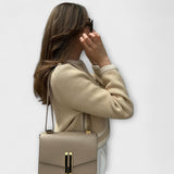 Sofía - Chaqueta de punto clásica con bolsillos