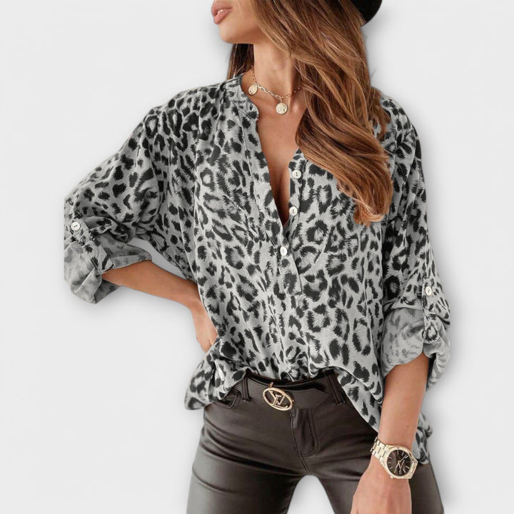 Anabela | Blusa de moda con estampado de leopardo