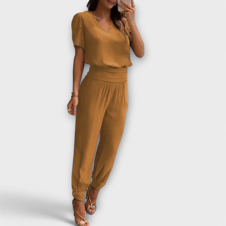 Irmelin | Elegante conjunto con top y pantalón