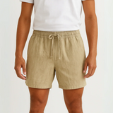 Los pantalones cortos de lino beige Old Money para hombre de Lisboa