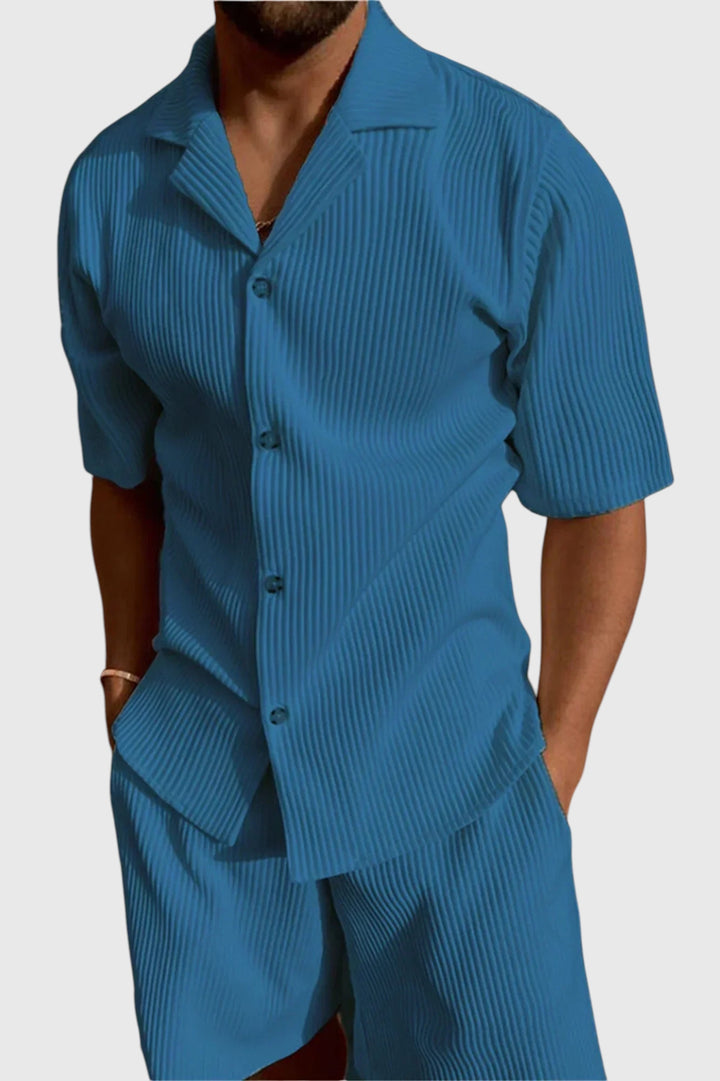 Conjunto Santo de Panamá con camisa y pantalón corto