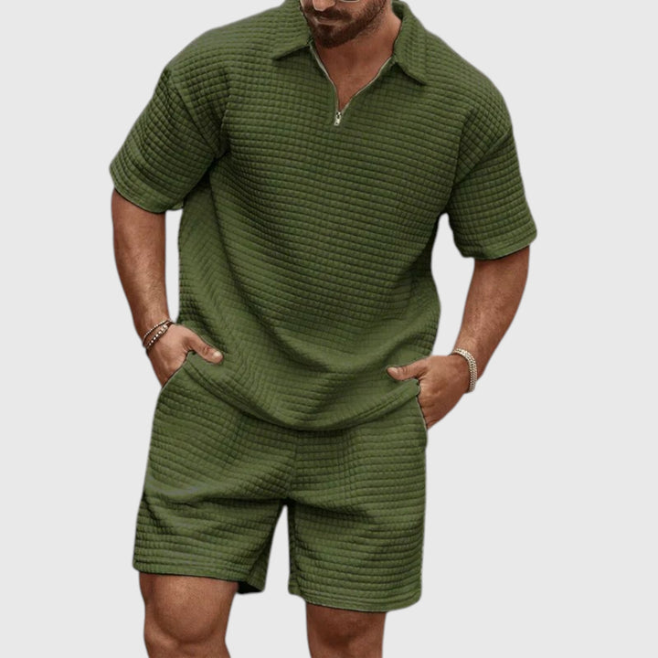 Conjunto Miguel con camiseta y pantalón corto