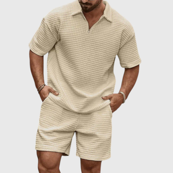 Conjunto Miguel con camiseta y pantalón corto