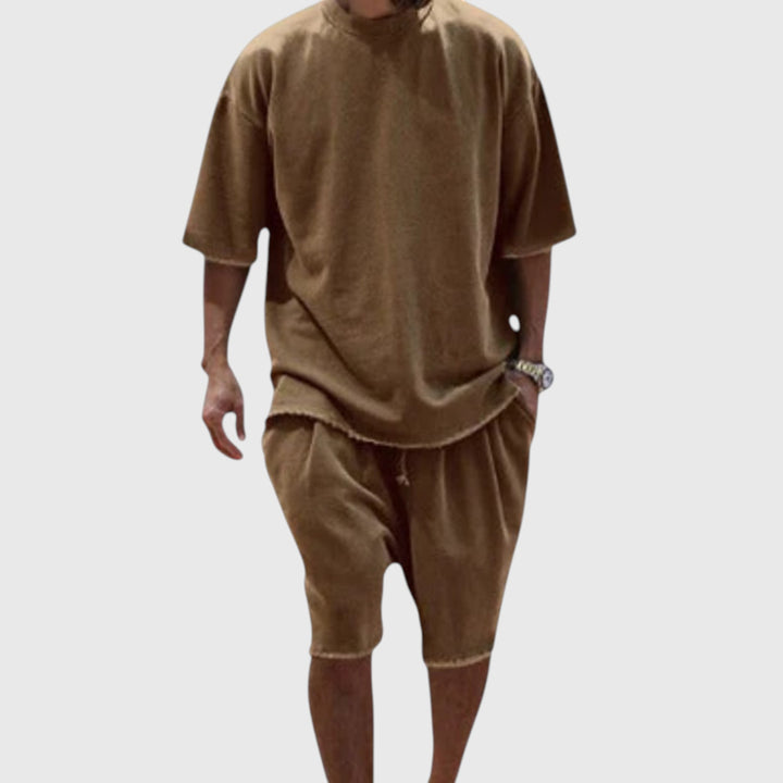 Conjunto Mathias con camiseta y pantalón corto informal