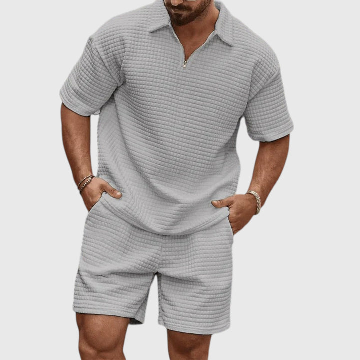 Conjunto Miguel con camiseta y pantalón corto