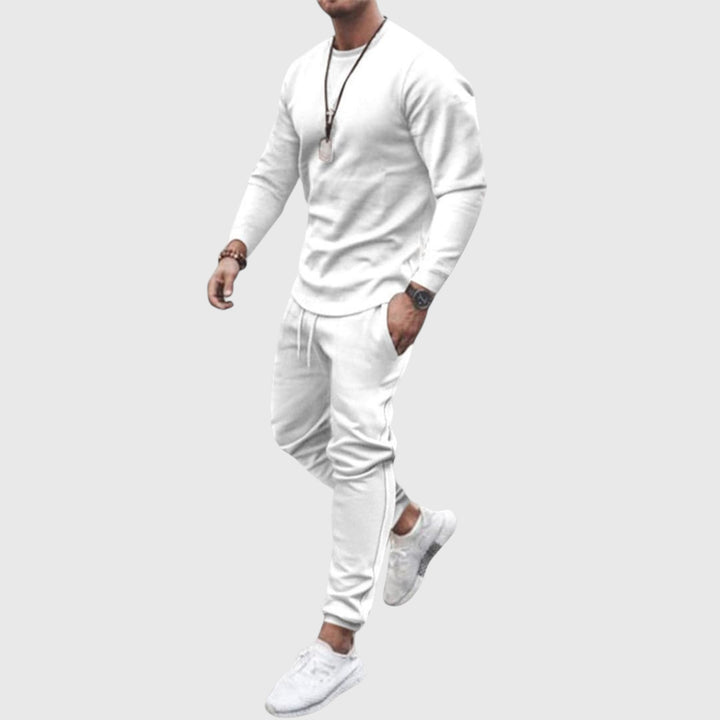 Conjunto Nico deportivo con suéter y pantalón